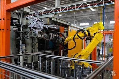 從&ldquo;一煤獨(dú)大&rdquo;到&ldquo;兩輪驅(qū)動&rdquo; 富源產(chǎn)業(yè)轉(zhuǎn)型升級迸發(fā)勃勃生機(jī)